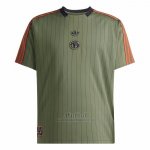 Camiseta Pre Partido del Bayern Munich 2025-2026 Verde  Camiseta Pre Partido del Bayern Munich 2025-2026 Verde